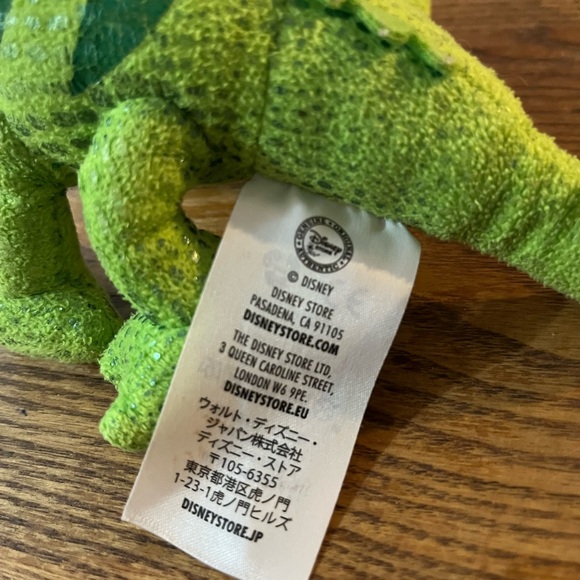 Disney Store PASCAL Chameleon Tangled Plush - 8” Metallic Green - Picture 5 of 6
